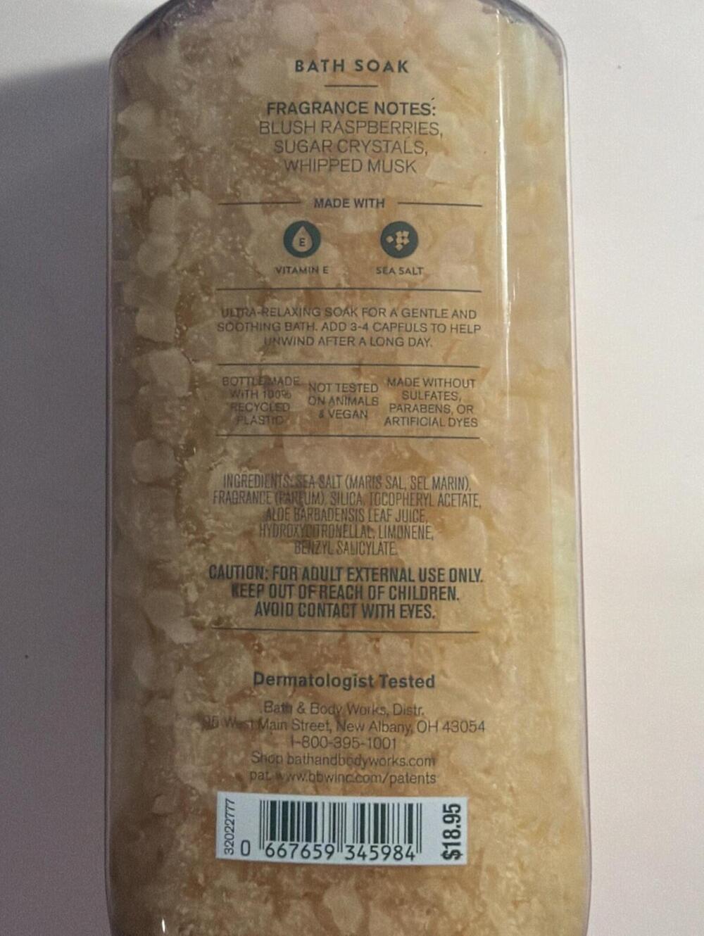 New Bath & Body Works - "SWEETEST SONG" - Bath Soak - 17 oz - Picture 3 of 4